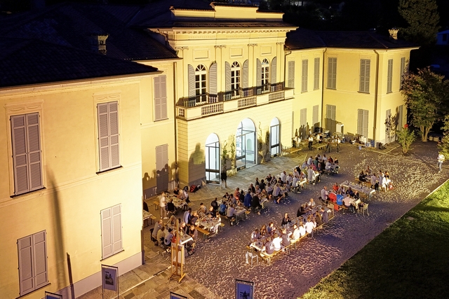 Cena equipaggi Villa Frua Foto Boghi