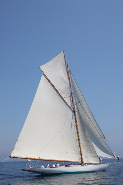 Un cutter aurico ad Antibes nel 2010